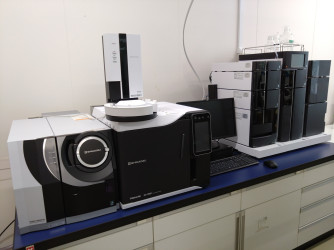 HPLC／トリプル四重極型GC-MS